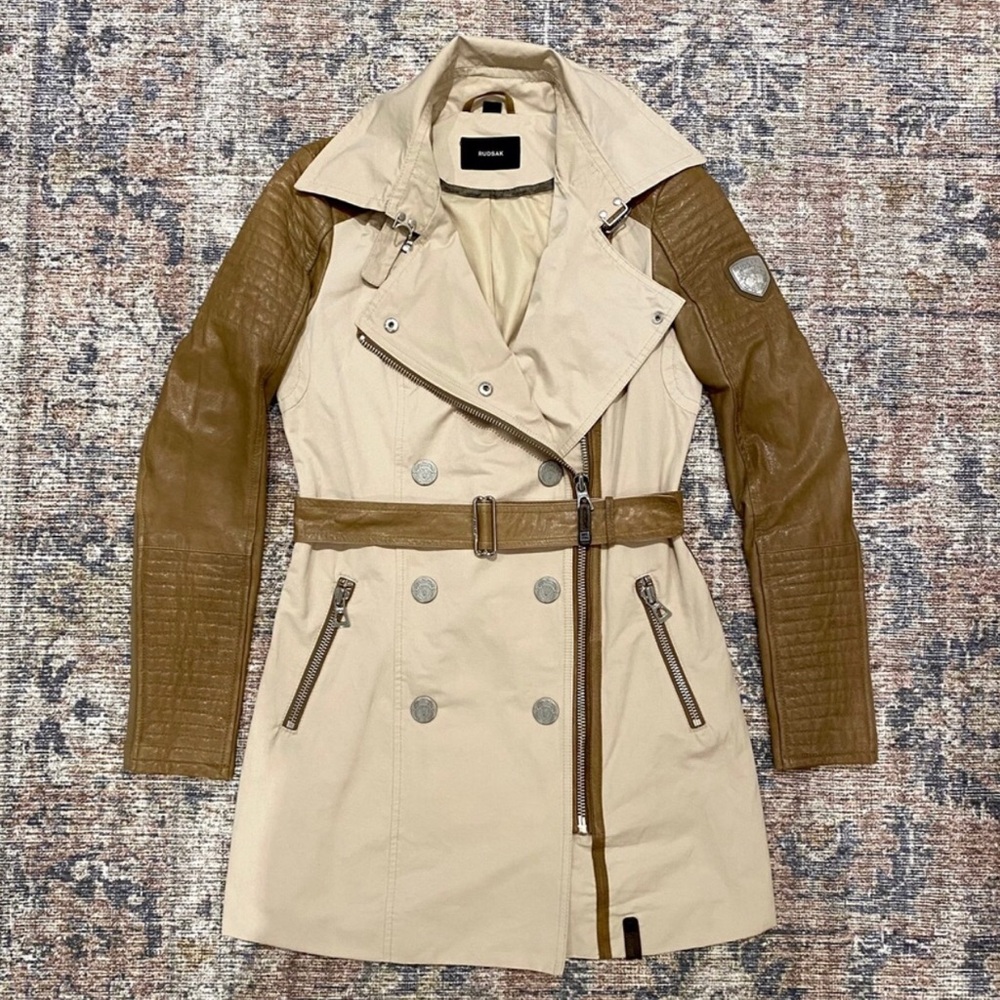 SOLD— Chic 🤩and classy 🥰by Rudsak trench jacket 🧥💖💖
